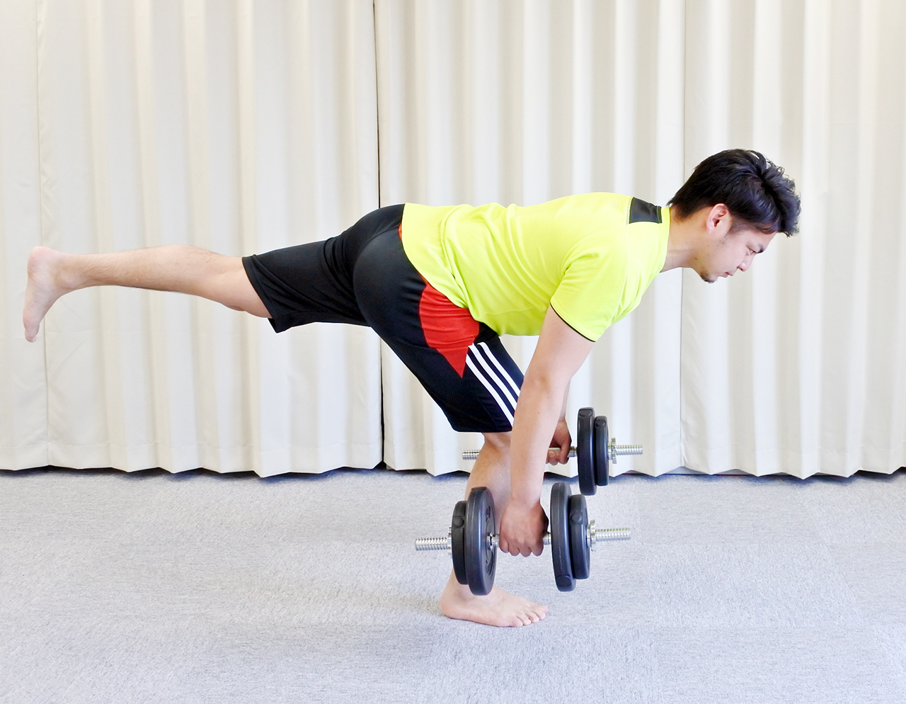 XL 筋トレ ダンベル筋トレ30選！自宅で全身を徹底的に鍛えるトレーニング